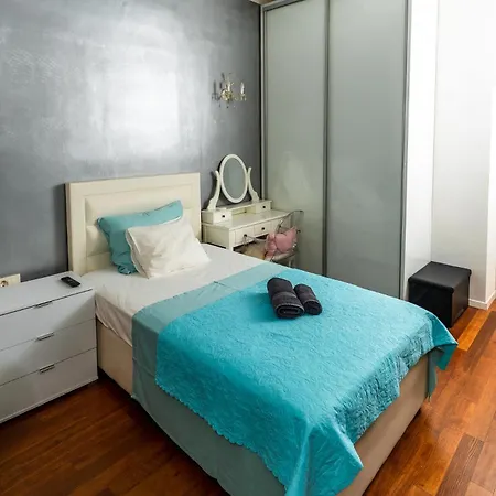 Luxury Mimi Apartment